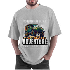 Conquer the climb adventure Oversized T-shirt