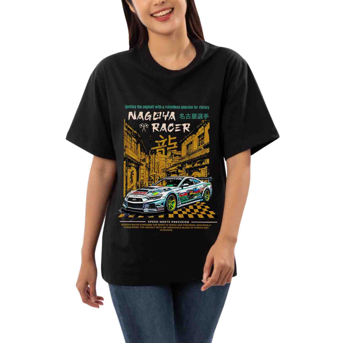 Nagoya racer Women's Oversized T-shirt