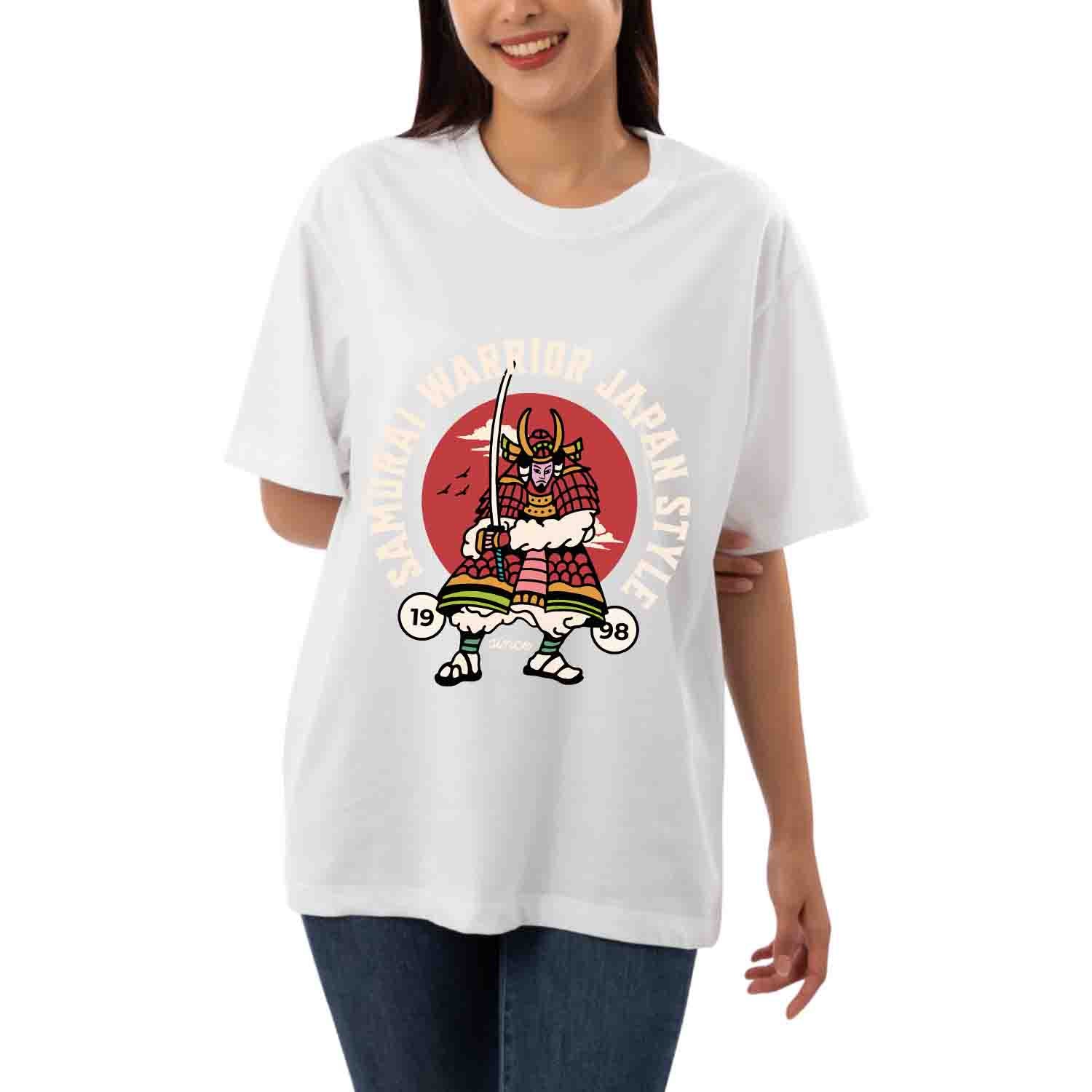 Samurai warrior Women's Oversized T-shirt